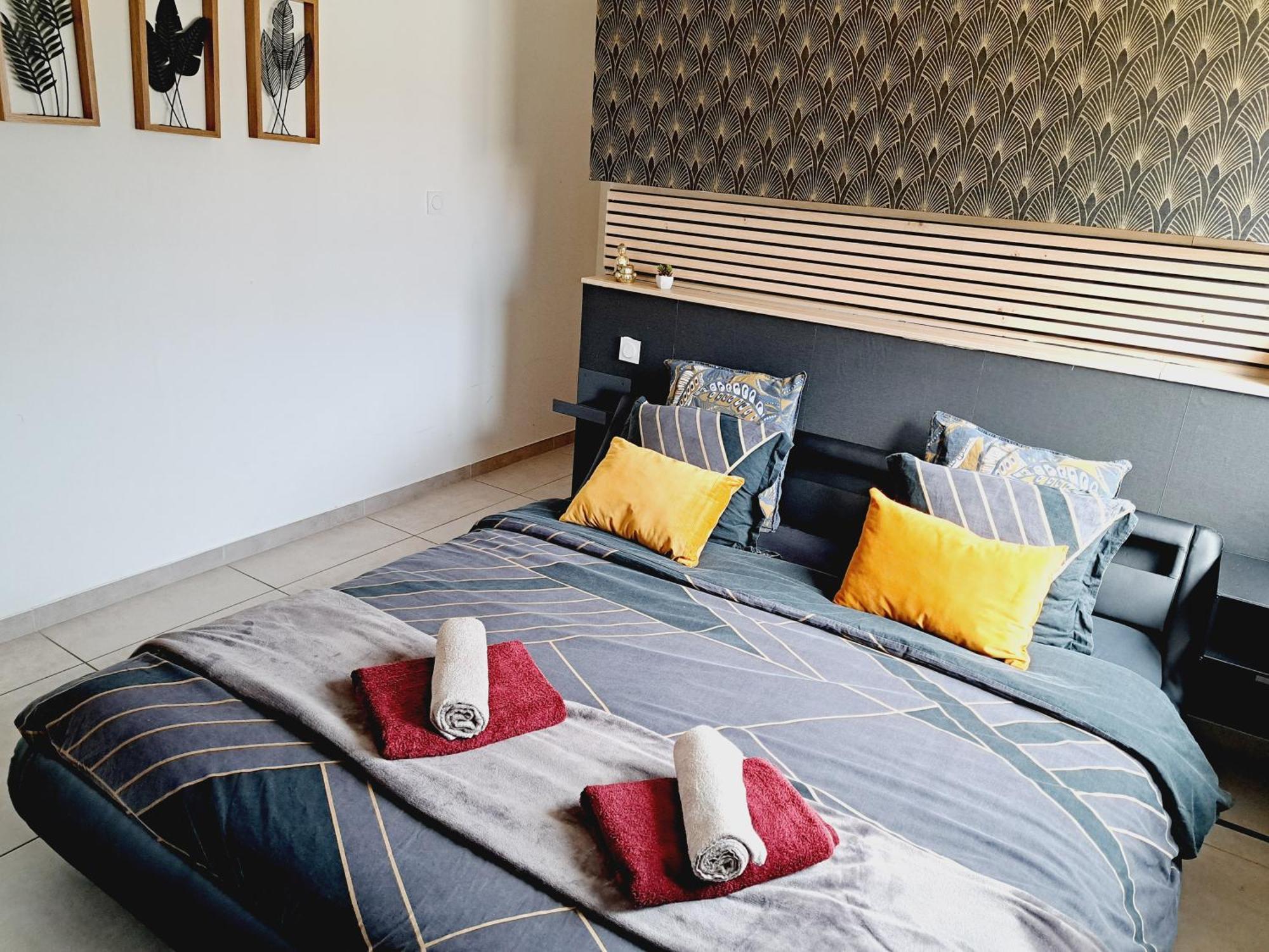 Confort Et Style Maison Cosy 3 Chambres นาร์บอนน์ ภายนอก รูปภาพ
